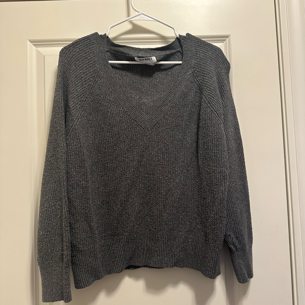 Old Navy Gray V-Neck Sweater